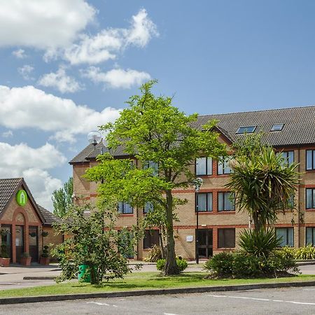 Campanile Hotel Dartford Extérieur photo
